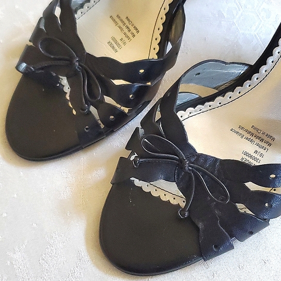 Naturalizer Black Leather Upper Heel Shoes Women's Size 10.5 - Picture 4 of 13